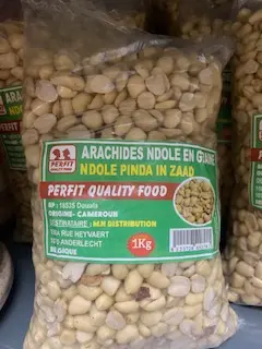 ARACHIDES NDOLE EN GRAINE (1KG)